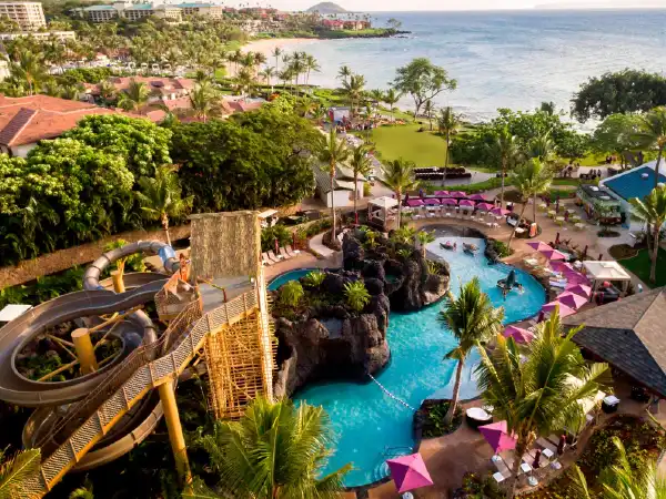 Pool with cabanas at Wailea Beach Resort