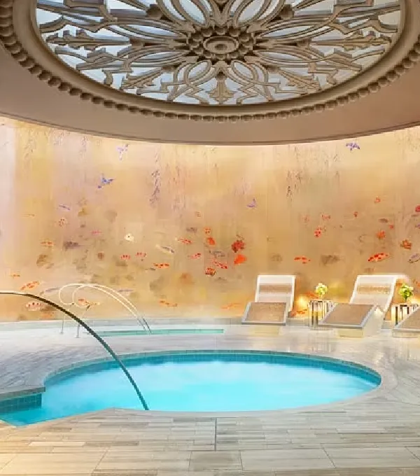 Hot tub at the Wynn Spa, Las Vegas