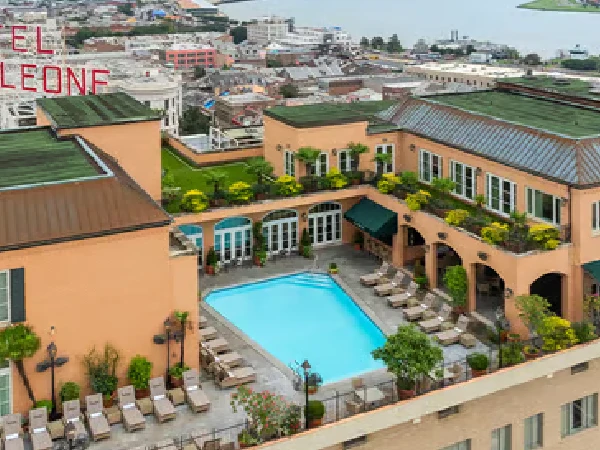 Rooftop pool at the Hotel Monteleone, New Orleans